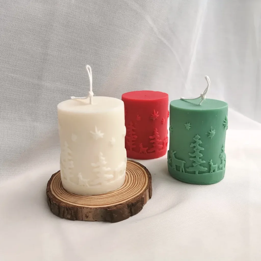 Christmas Pillar Relief Candles