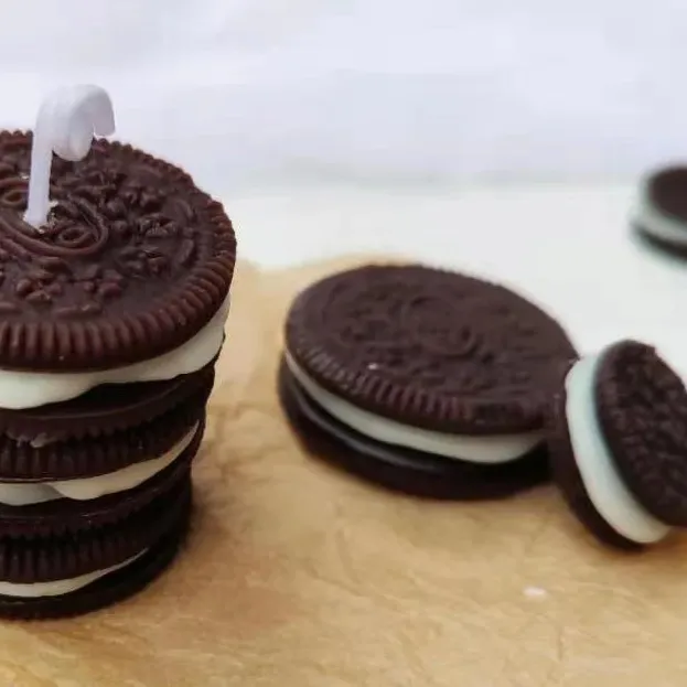 Oreo Biscuit Candle
