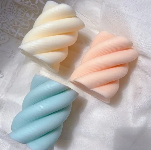 Twisted Spiral Candle